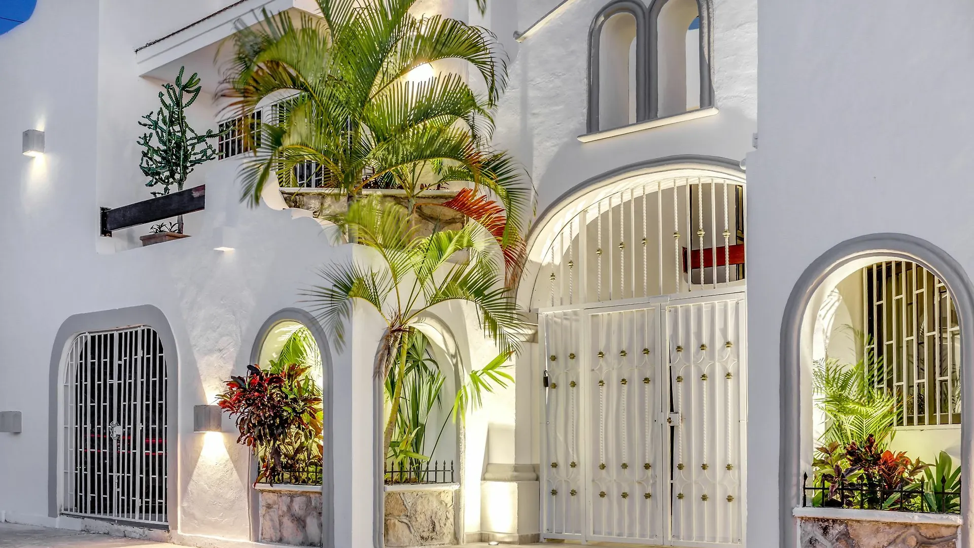 Valentina Suites By Las Flores location